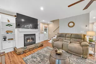 426 Meadowood Ln, Burnsville, NC 28714 - Photo 12
