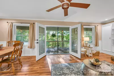 426 Meadowood Lane, Burnsville, NC 28714 - Photo 8