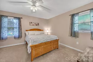426 Meadowood Ln, Burnsville, NC 28714 - Photo 20