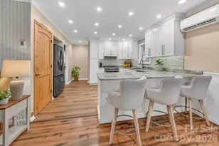 426 Meadowood Ln, Burnsville, NC 28714 - Photo 12