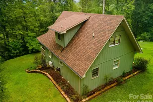 426 Meadowood Ln, Burnsville, NC 28714 - Photo 4