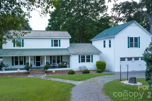4904 Willow Pond Rd, Clover, SC 29710 - Photo 2