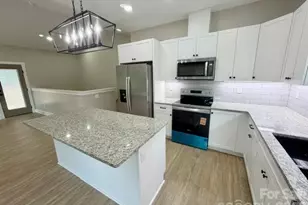 1135 Pinebrook Ave SE, Valdese, NC 28690 - Photo 10