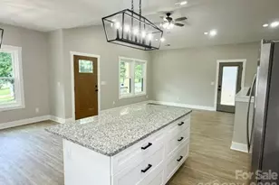 1135 Pinebrook Ave SE, Valdese, NC 28690 - Photo 12