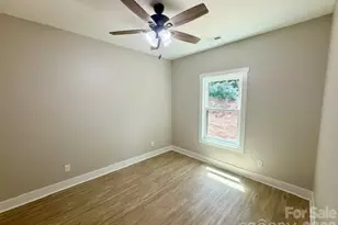 1135 Pinebrook Ave SE, Valdese, NC 28690 - Photo 28