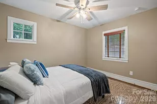 1812 Van Buren Ave, Charlotte, NC 28216 - Photo 20
