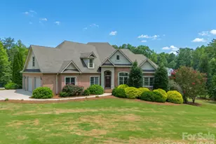 121 Cheyenne Ln, Statesville, NC 28677 - Photo 6