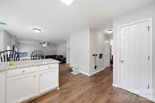 19126 Kanawha Dr, Cornelius, NC 28031 - Photo 10