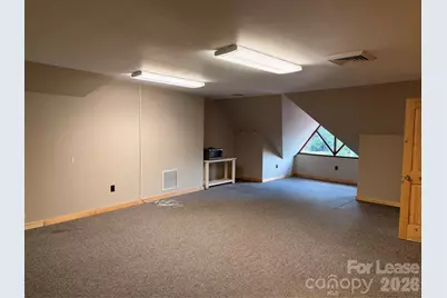 206 E State Street, Black Mountain, NC 28711 - Photo 6