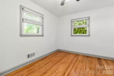 704 Pineburr Avenue SW, Valdese, NC 28690 - Photo 20