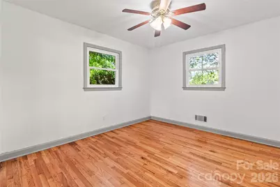 704 Pineburr Avenue SW, Valdese, NC 28690 - Photo 18