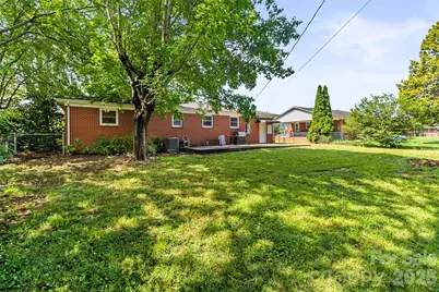 704 Pineburr Avenue SW, Valdese, NC 28690 - Photo 22
