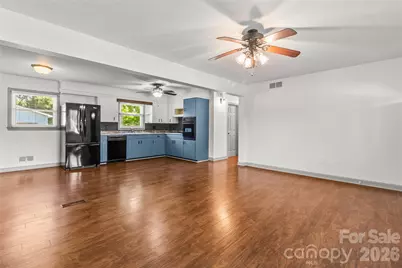 704 Pineburr Avenue SW, Valdese, NC 28690 - Photo 6