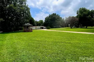 109 Ray Dawn Ln, Mooresville, NC 28117 - Photo 4