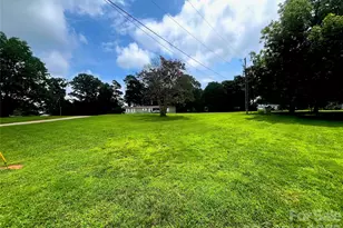 109 Ray Dawn Ln, Mooresville, NC 28117 - Photo 2