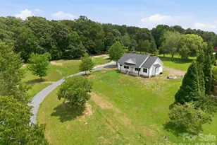 417 E 2nd St, Faith, NC 28041 - Photo 2