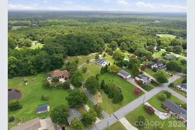 417 E 2nd Street, Faith, NC 28041 - Photo 40
