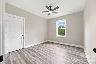 417 E 2nd St, Faith, NC 28041 - Photo 30