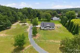 417 E 2nd St, Faith, NC 28041 - Photo 38
