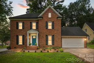612 Grays Creek Ln, Charlotte, NC 28214 - Photo 1