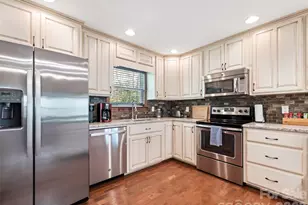 374 Rio Bravo Dr, Sylva, NC 28779 - Photo 24