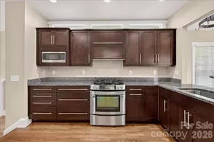 729 Charles Ave, Charlotte, NC 28205 - Photo 10