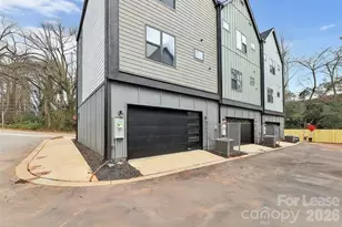 1110 Ivan Dr, Charlotte, NC 28216 - Photo 2