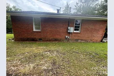 5136 Chinaberry Road, Florence, SC 29506 - Photo 2
