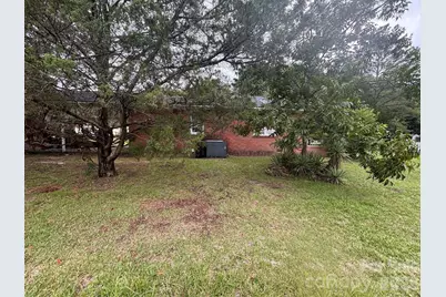 5136 Chinaberry Road, Florence, SC 29506 - Photo 4
