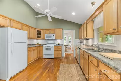 207 Christina Court, Asheville, NC 28806 - Photo 12