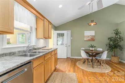 207 Christina Court, Asheville, NC 28806 - Photo 10