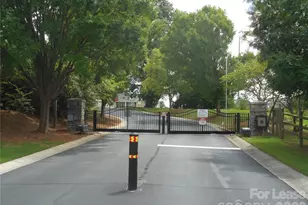 322 Deep Water Ln, Fort Mill, SC 29715 - Photo 28