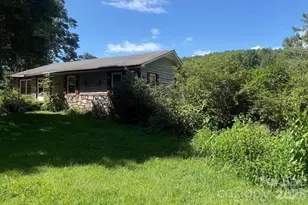107 Flat Creek Dr, Lake Toxaway, NC 28747 - Photo 4