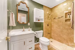 102 Boyd Dr, Flat Rock, NC 28731 - Photo 18