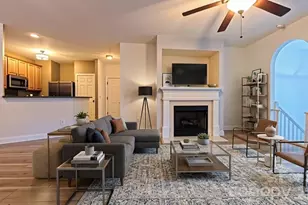 6419 Park Pond Dr, Charlotte, NC 28262 - Photo 2