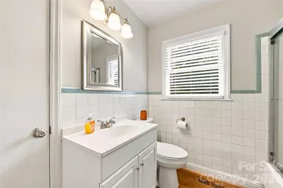 6142 King George Drive, Charlotte, NC 28213 - Photo 18