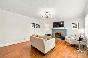 6142 King George Dr, Charlotte, NC 28213 - Photo 6