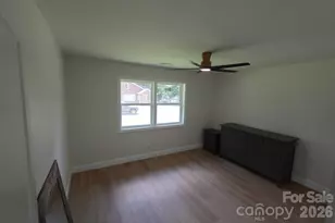 1316 Anderson St, Charlotte, NC 28205 - Photo 12