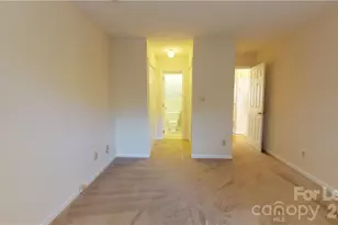 5622 Amity Springs Dr, Charlotte, NC 28212 - Photo 12