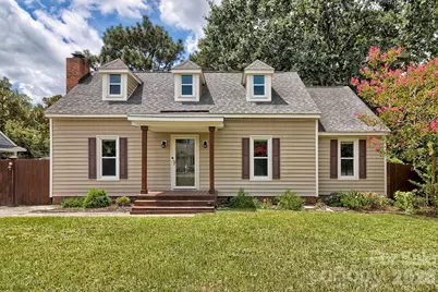 131 Santa Barbara Court, West Columbia, SC 29170 - Photo 1