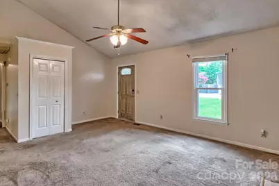 131 Santa Barbara Court, West Columbia, SC 29170 - Photo 8