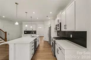 15020 Sycamore Crossing Ct, Charlotte, NC 28278 - Photo 18