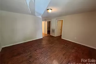 2558 Milton Ave, Gastonia, NC 28052 - Photo 2
