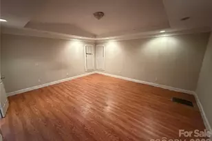 2558 Milton Ave, Gastonia, NC 28052 - Photo 4
