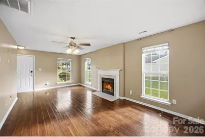 109 Clairwood Drive, Mount Holly, NC 28120 - Photo 6