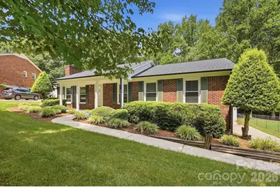 2050 Brownstone Court, Gastonia, NC 28054 - Photo 2