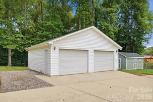 2050 Brownstone Ct, Gastonia, NC 28054 - Photo 38