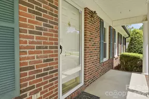 2050 Brownstone Ct, Gastonia, NC 28054 - Photo 4