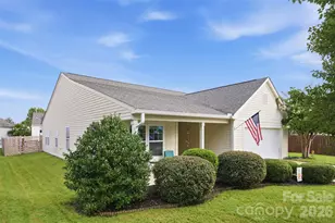 5716 Piney Pointe Dr, Concord, NC 28025 - Photo 2