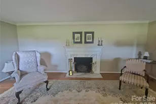 524 Country Club Cir, Shelby, NC 28150 - Photo 6